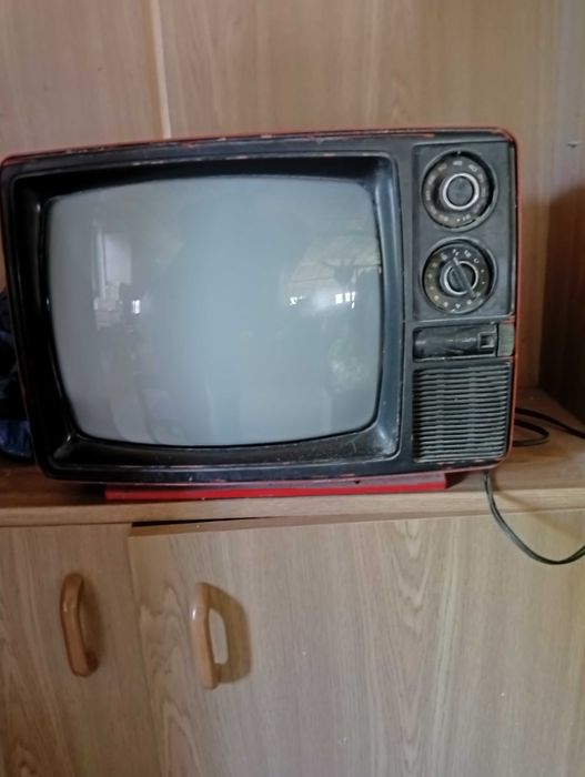 Telewizor uniwersum