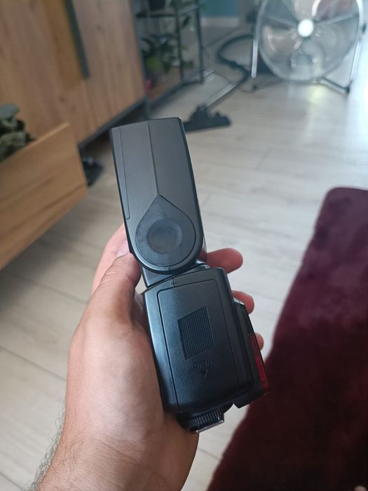 Lampa błyskowa YONGNUO YN568EXIII