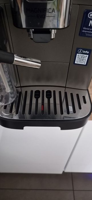 Ekspres DELONGHI Magnifica Evo ECA M290.81.TB Tytanowy +Gratis