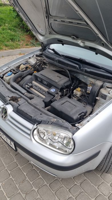 Volkswagen GOLF 4 1.4 2002p