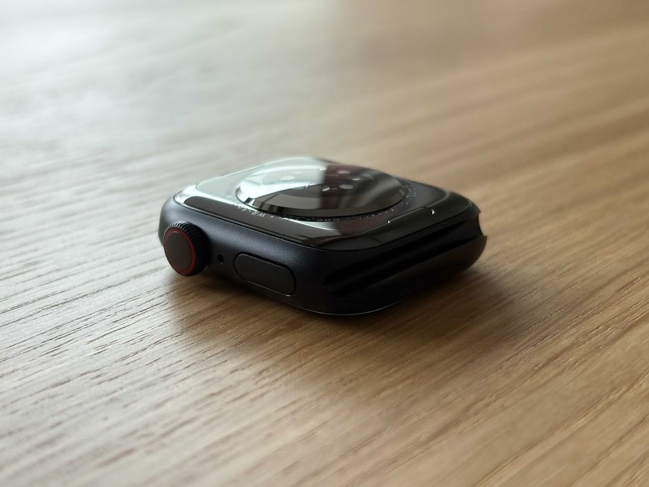 [NOWY] Apple Watch 8 [GPS + LTE/eSIM 41mm] - Midnight [Bateria 100%]