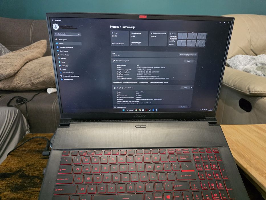 Laptop MSI GF75 Thin 9SC i7 8GB / 1TB