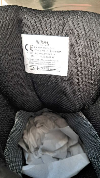 Obuwie robocze Buffalo Free-Tex rozm 45