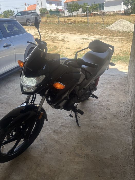 Honda-   Cb125f