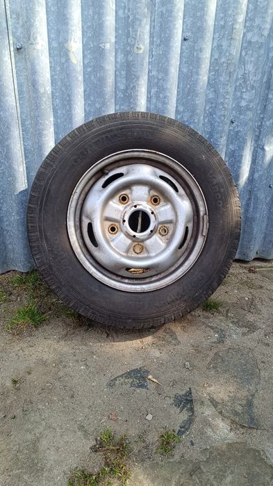 4 felgi z oponami do forda