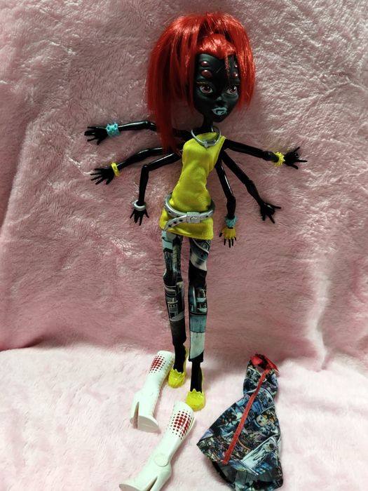 Куклы Монстр хай