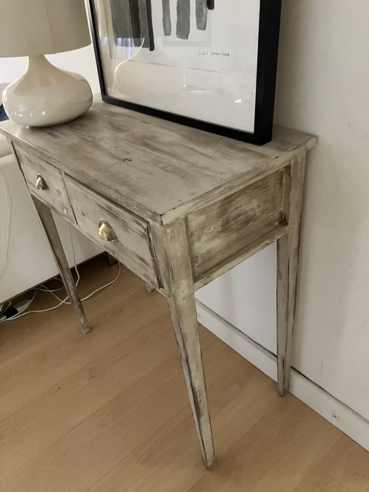 Consola rustica modelo exclusivo