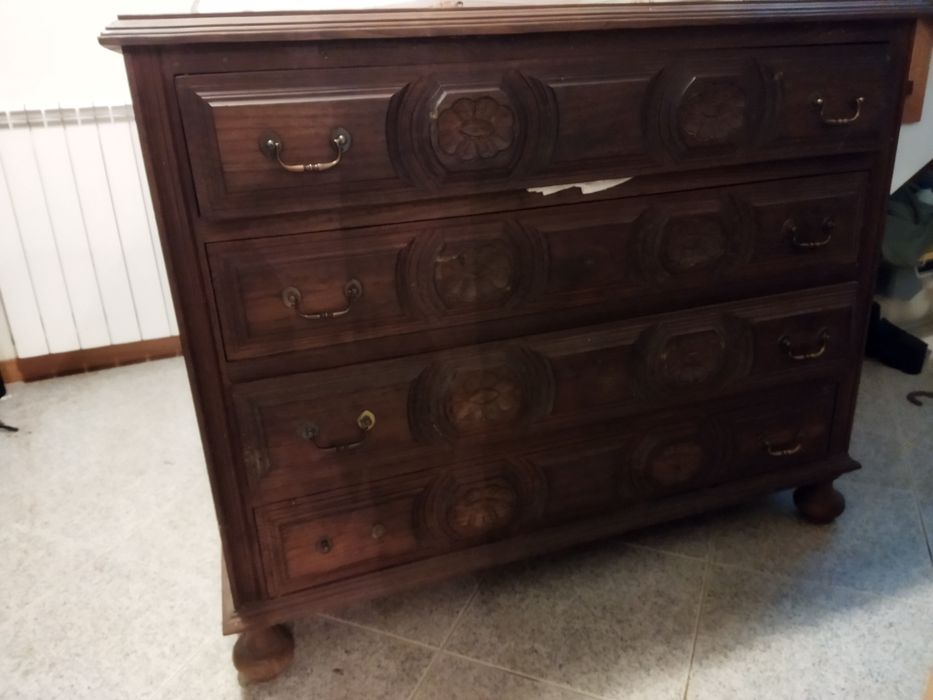 Cama + colchão e estrado