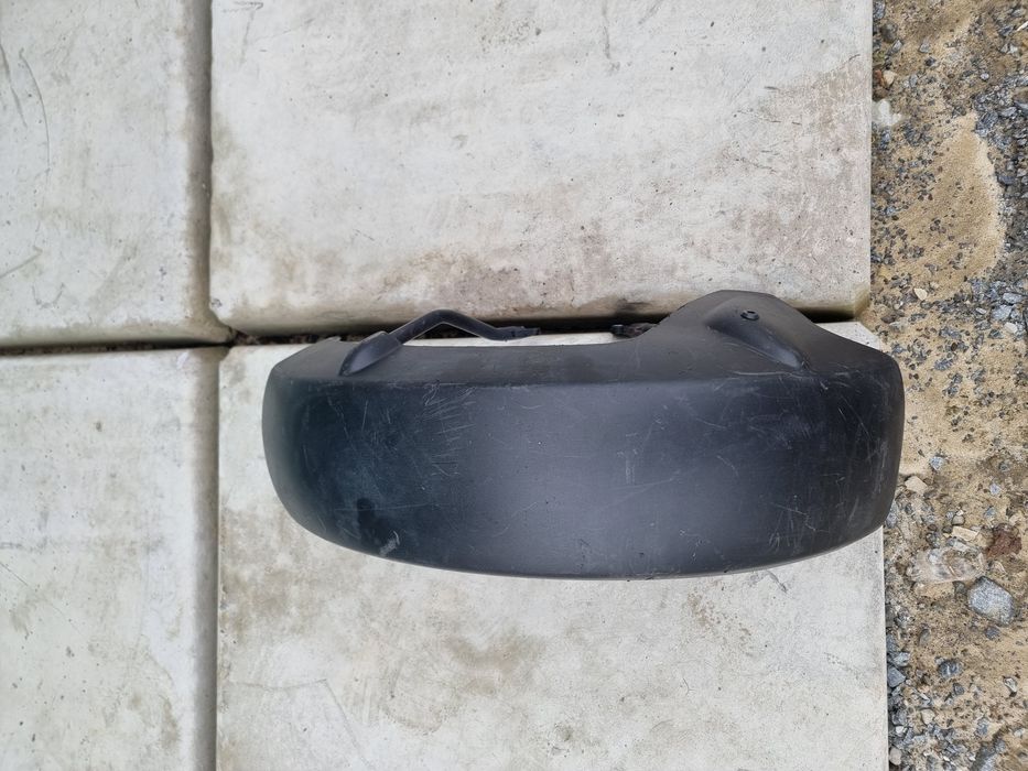 Renault Twizy крило підкрильник задній лівий В НАЯВНОСТІ