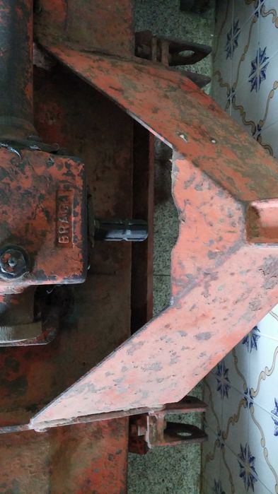 Fresa para tractor agrícola usada