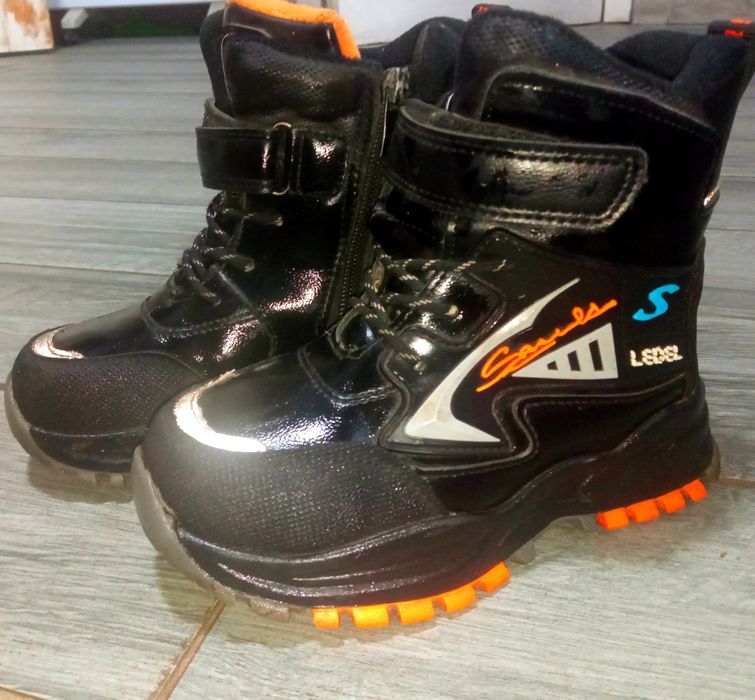 Зимові ботинки розмір 29