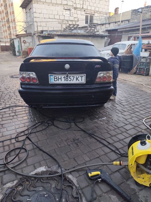 Продам легендарную BMW e 36