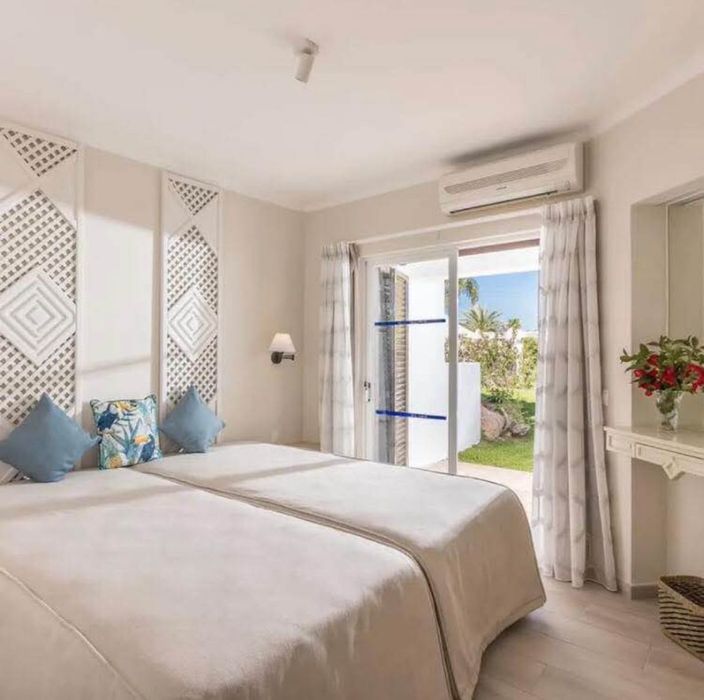alugo casa v2 em albufeira
