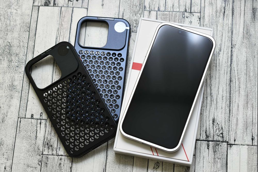 Противоударный алюминиевый топ чехол IPhone в стиле Mac Pro Magsafe