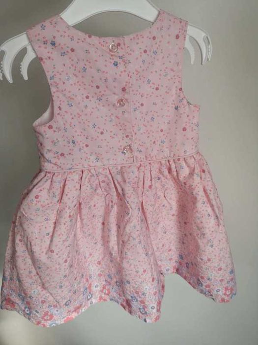 Early Days różowa sukienka w kwiaty 9-12m. 80 cm