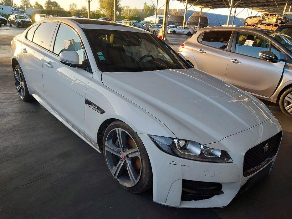 Jaguar XE OKAZJA Jaguar XF 2,0D 180KM 4X4 AWD R-sport 2017 105000km