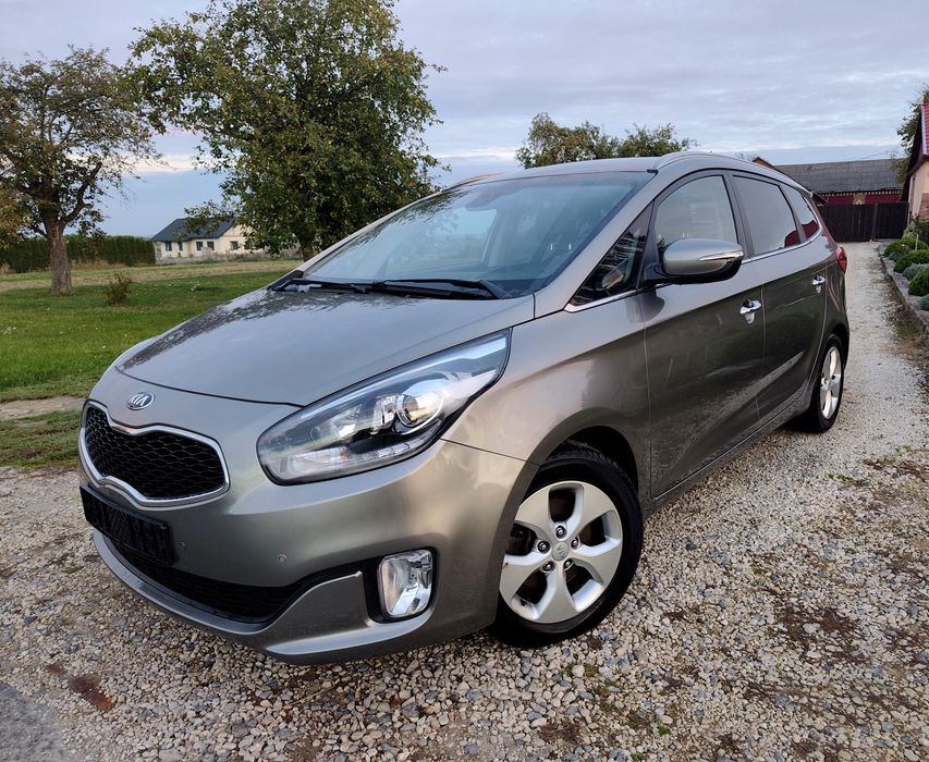 Kia Carens