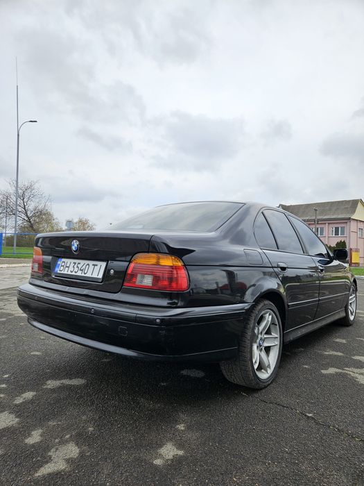 BMW e39 2000 рік
