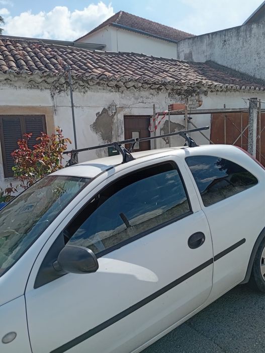 Doou Telhas de Canudo