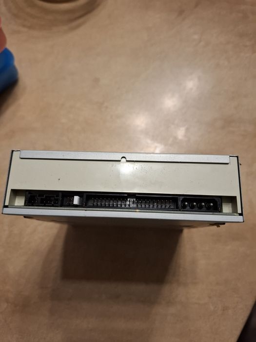 CD-Re Writable model SW-252