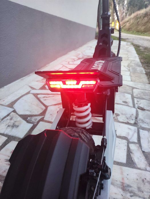 OOTD T10 trotinete elétrica