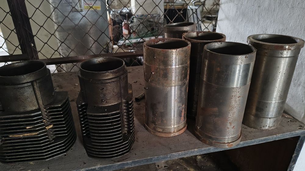 Cylindry tuleje ROBUR
