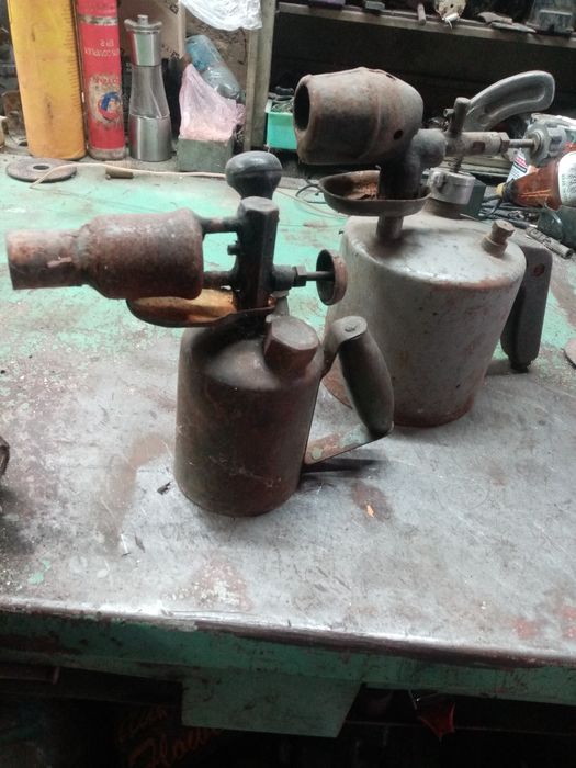 Паяльные лампы.  .