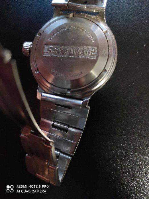 Амфибия КГБ противоударные, водонепроницаемые.