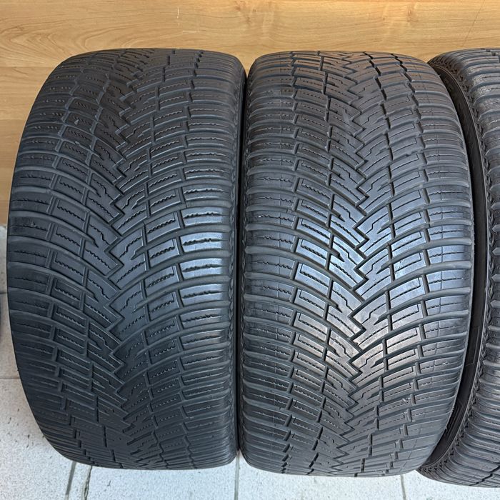 235/40/19+255/35/19 Pirelli Allseason всесезоні шини 255 35 235 40 R19