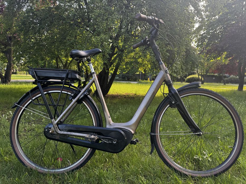 Rower elektryczny Gazelle Grenoble C7+ 57 cm