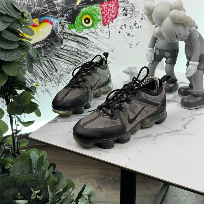Кросівки Nike Air Vapormax 38 розмір E622