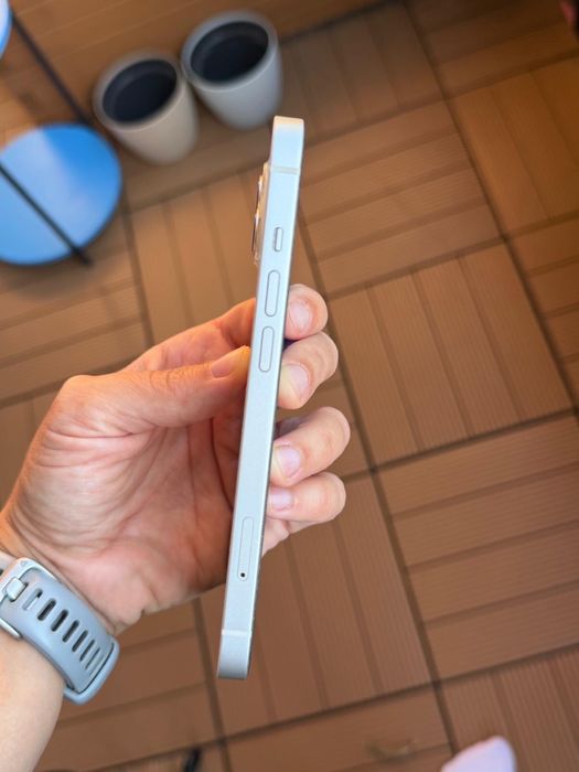 iPhone 13 , 128 gb