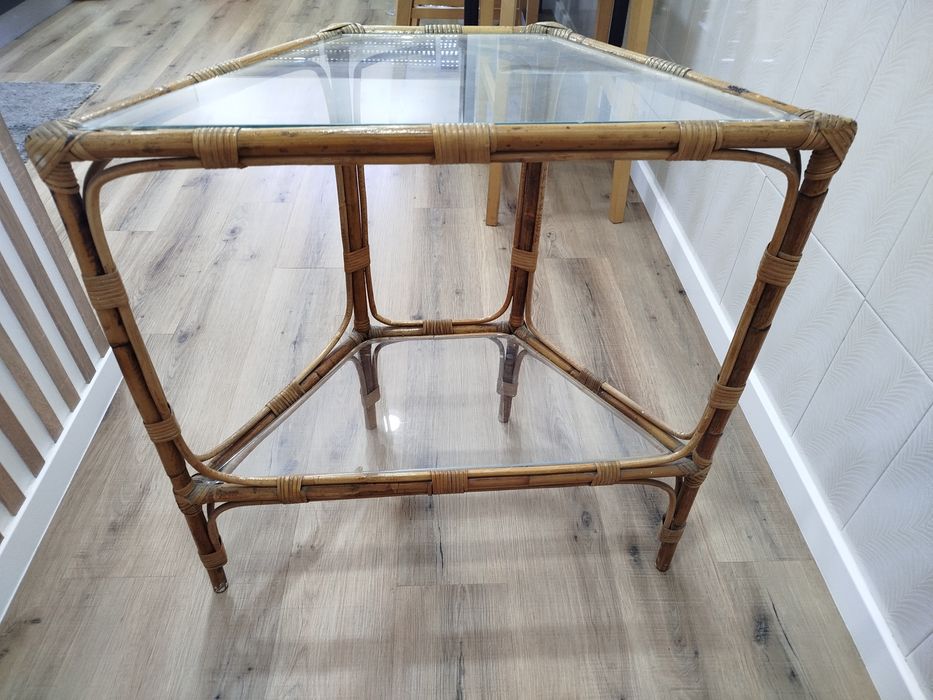 Conjunto de bambu - Mesa e cabide