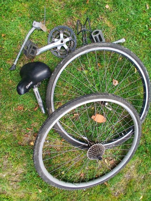 Części Rowerowe Koła Siodełko Hamulce Manetki Korba Pedałay Ośki Stopk