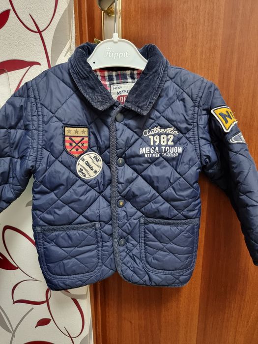 Продам куртку Next