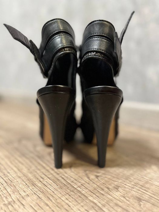 Туфли кожаные (подходят для танцев)