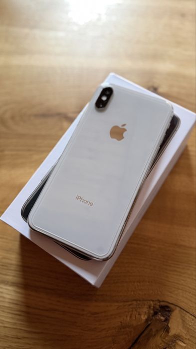 Iphone xs 64gb б/в