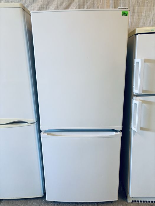 Niemiecka lodówka 137x55 stan bardzo TRANSPORT