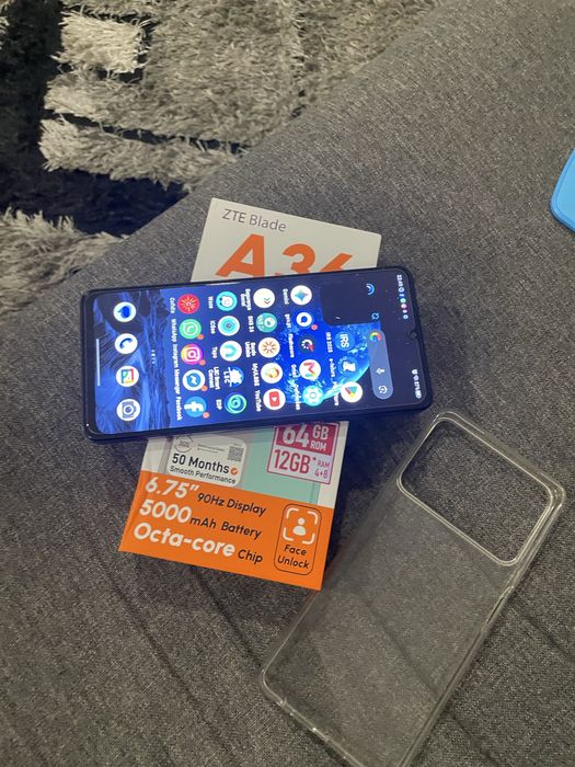 ZTE A36 como novo