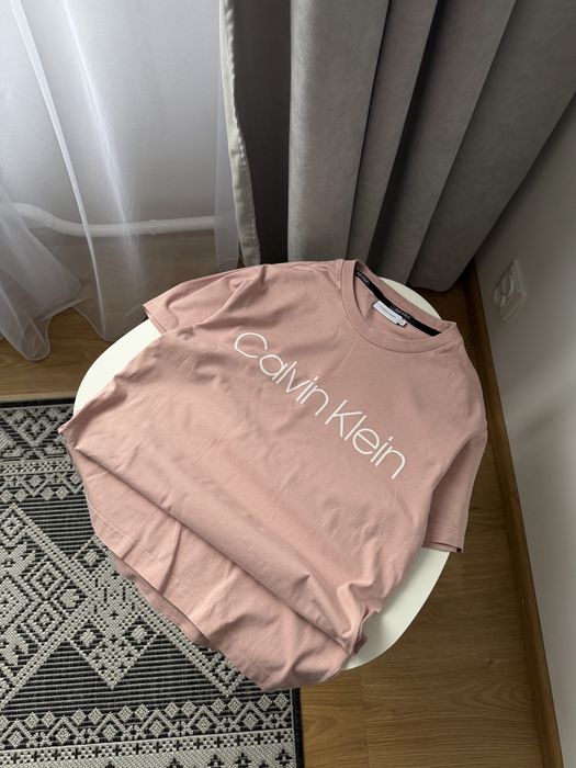 Футболка «Calvin Klein» S/36 mex.26 S-M