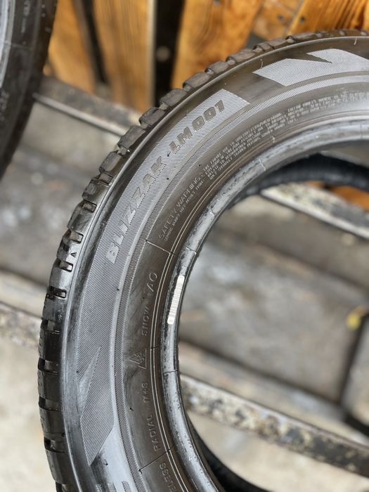 Шини бу 205/60 r16 Bridgestone (cтан нових)