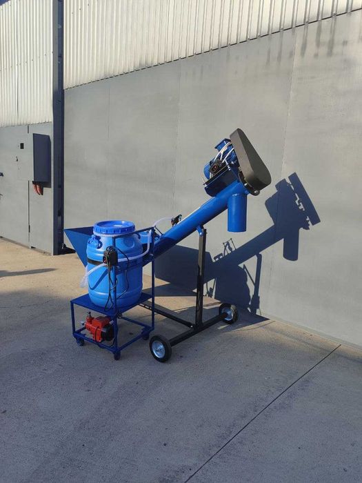 Шнековый погрузчик с подборщиком, транспортер гвинтовий, конвеєр, шнек