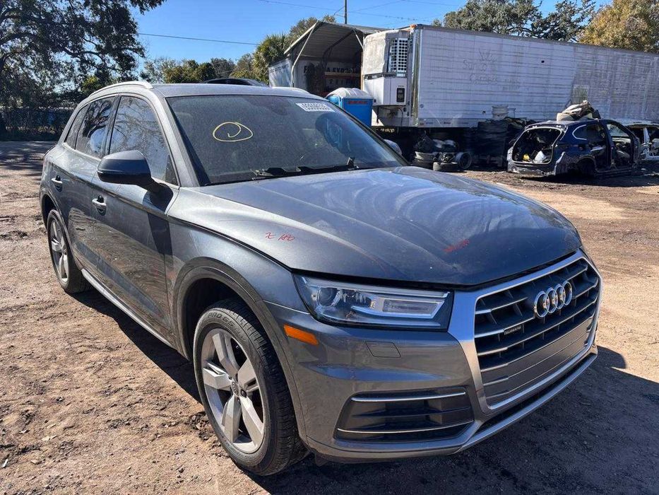 Разборка, розбір AUDI Q5 FY 2.0 2018 року Шрот, Запчастини