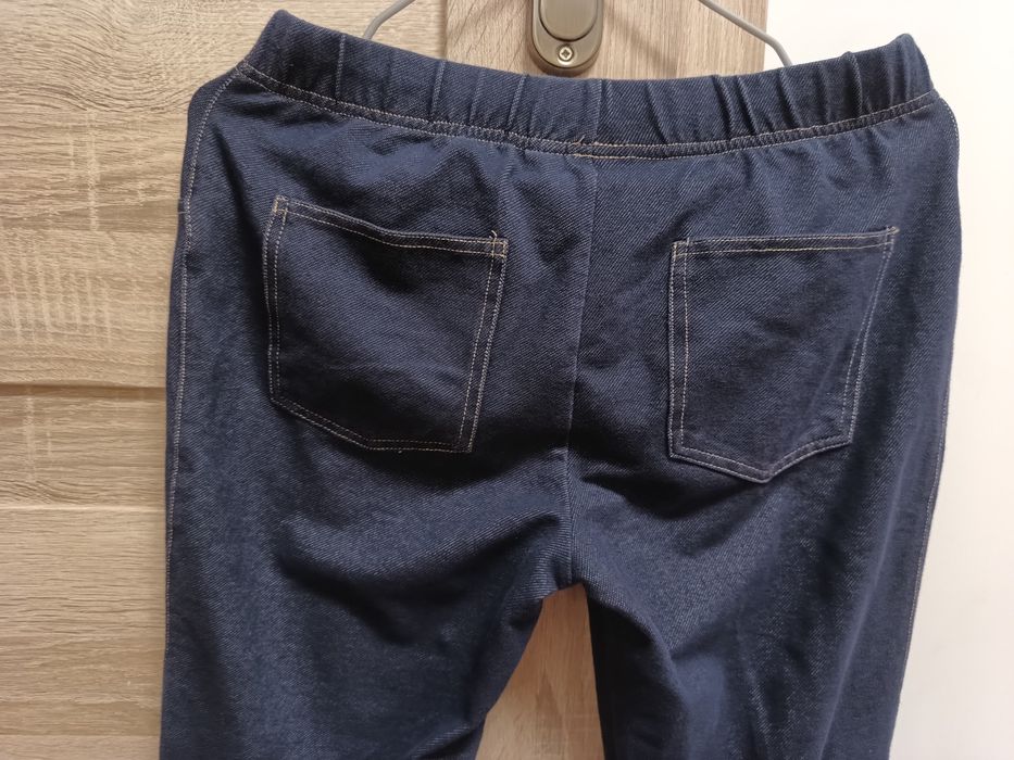Damskie bawełniane spodnie na gumkę legginsy Esmara