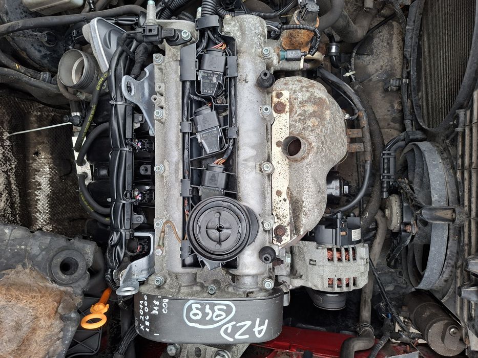 Seat Skoda Volkswagen 1,6 16V Silnik Kompletny AZD