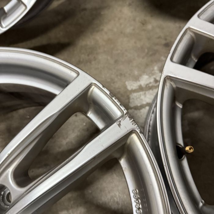 Alufelgi 18" 5x112 Audi A3 A4 Vw Golf Passat Skoda Octavia Superb