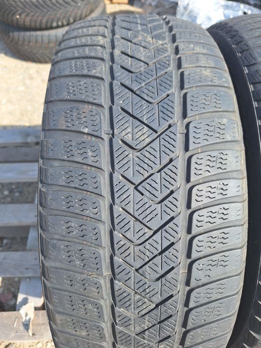Opony zimowe Pirelli Sottozero 3. 225 55 r18