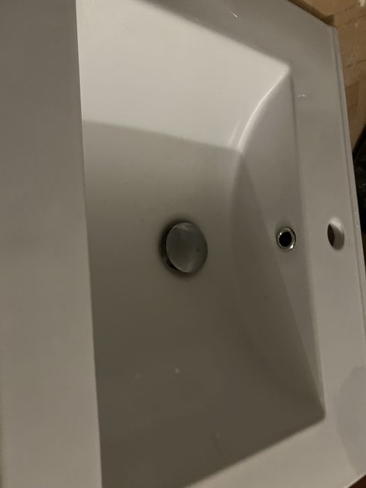 Umywalka, zlew lazienkowy