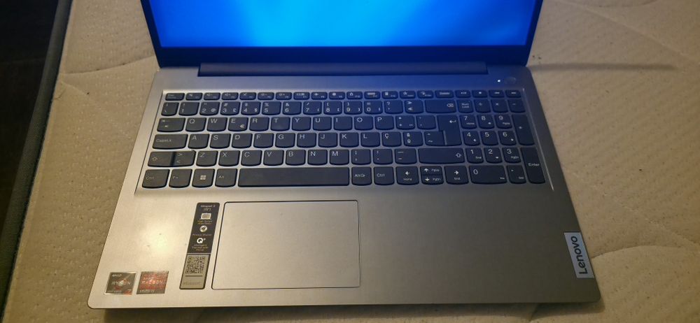 Lenovo ideapad3 Rayzen 7