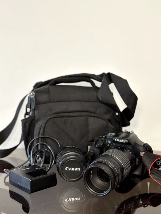 Canon EOS 1100D + 2 Objetivas + Carregador